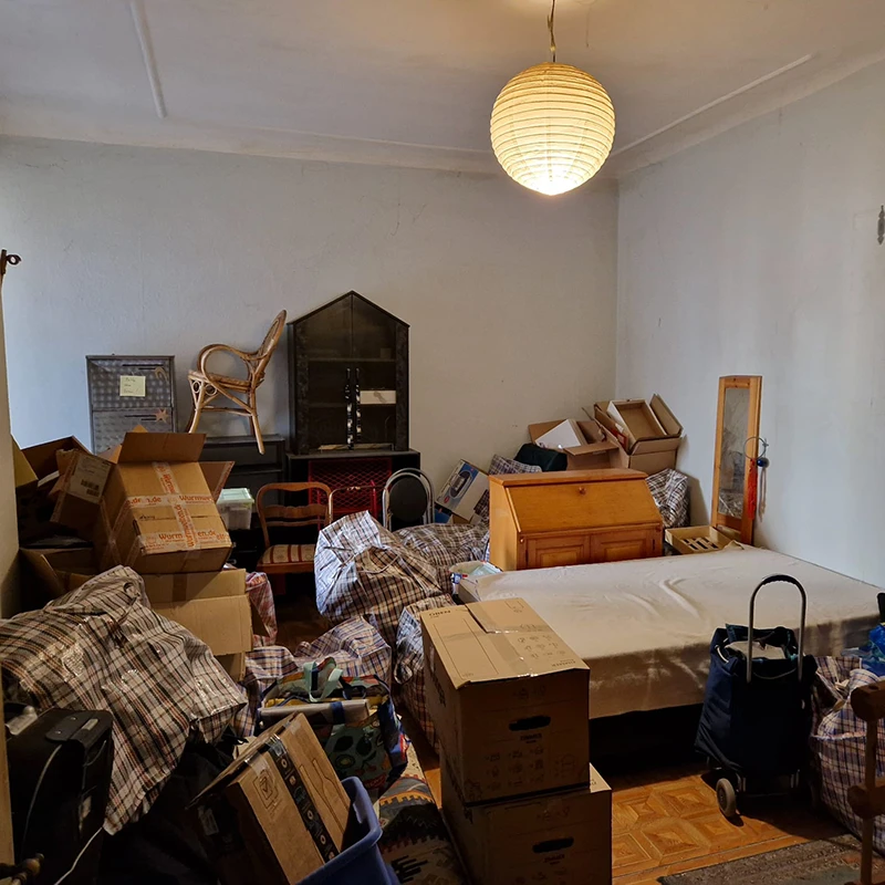 Entrümpelung Berlin Prenzlauer Berg Wohnung Schlafzimmer vorher